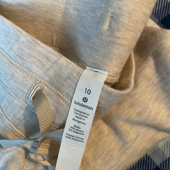 Lululemon Soft Jogger Bundle - Picture 6 of 6